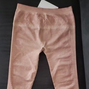 Salmon Seamless leggings